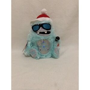 YETI Abominable Snowman- See Video Plays Ice Ice Baby Lights Up & Shakes Plush